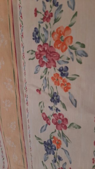 2 Tende in tela a fiori
