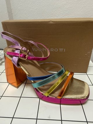 Sandalias BUONAROTTI tacón multicolor