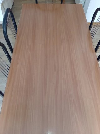 Mesa de comedor con 6 sillas