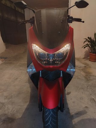 Yamaha Nmax 125 Maxi Scooter