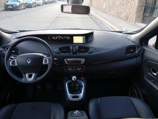 Renault Grand Scenic 2012