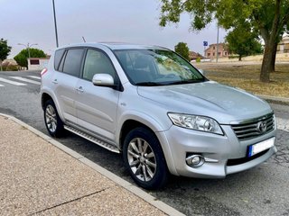 Toyota RAV4 2.2 D-CAT