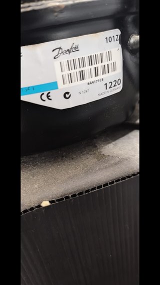 Nevera Waeco para barco