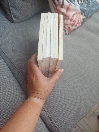 El regalo de la abuela Sara y 5 títulos más