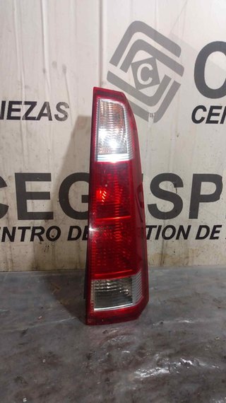 PILOTO TRASERO DERECHO OPEL MERIVA Cosmo | 02.03