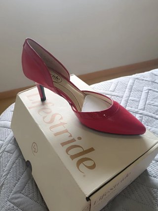 Zapatos de tacón LifeStride rojos nuevos