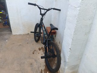 Bicicleta BMX Clásica Negra