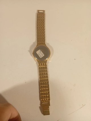 Reloj Citizen Vintage Dorado