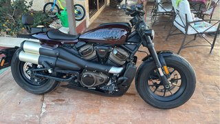 Harley-Davidson Sportster S Negra/Burdeos