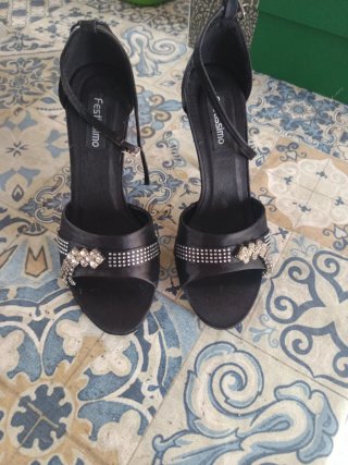 Zapatos de tacón negros talla 37