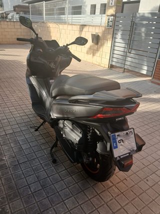 Kymco Grand Dink 300 Maxi Scooter