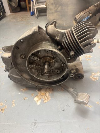 Motor Vespa Primavera 75cc
