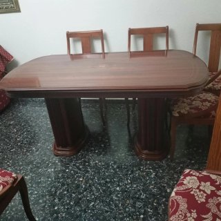 Mesa comedor 1.63cm cerrada 2.31 abierta y 6 silla