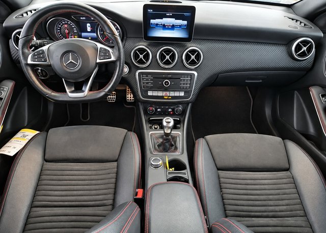 Mercedes-Benz Clase A A 180 d Style