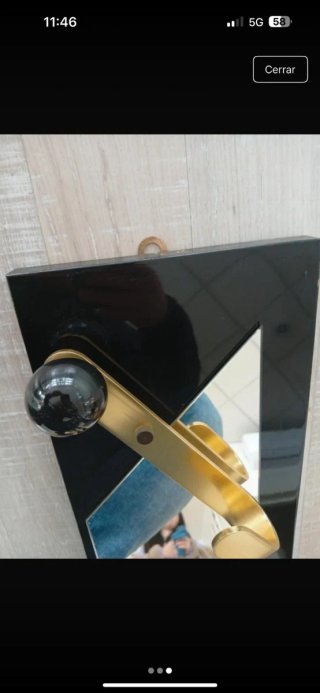 Espejo de pared con colgador