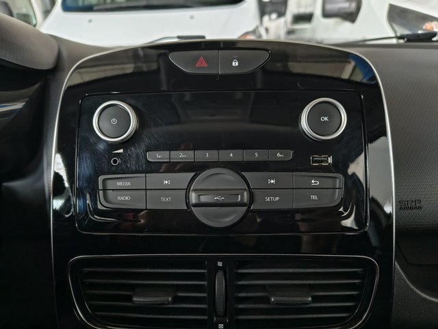 RENAULT CLIO 1.5 TDCI