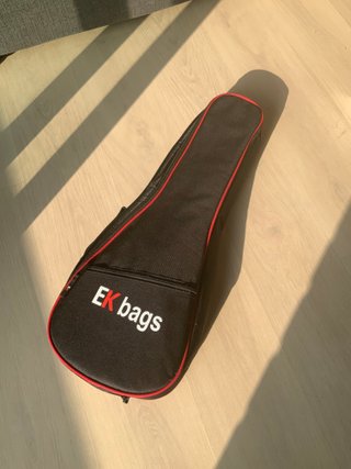 Ukelele Soprano KALA K-S + Funda
