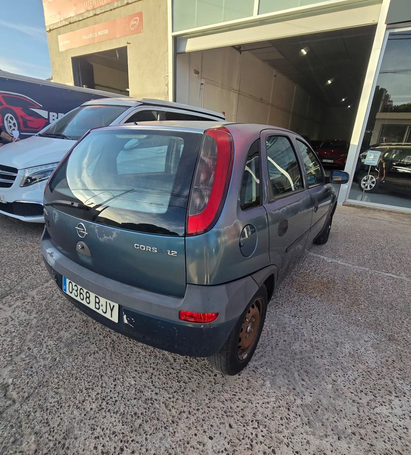 Opel Corsa 2001, foto 3