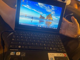 Ordenador Toshiba NB520 Windows 10