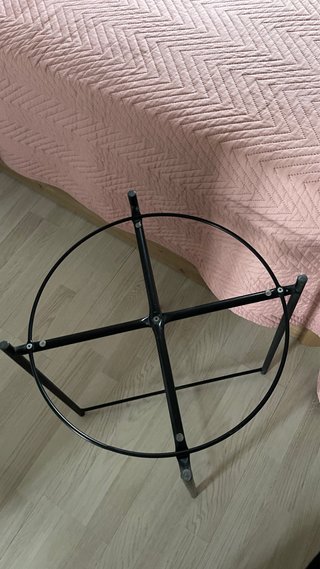 Mesa auxiliar redonda con bandeja negro