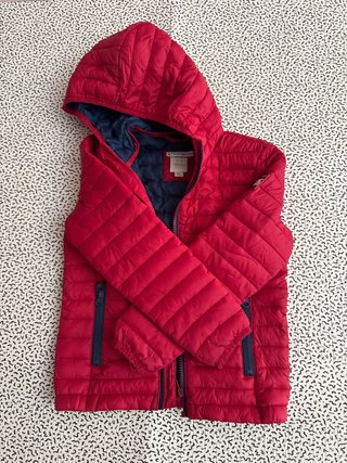 Abrigo niño talla 6-7