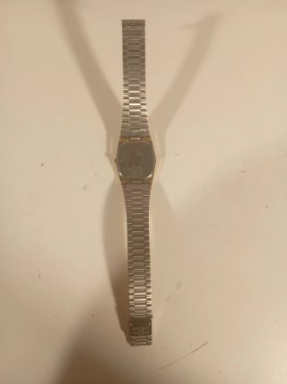 Reloj Seiko Quartz Vintage Dorado