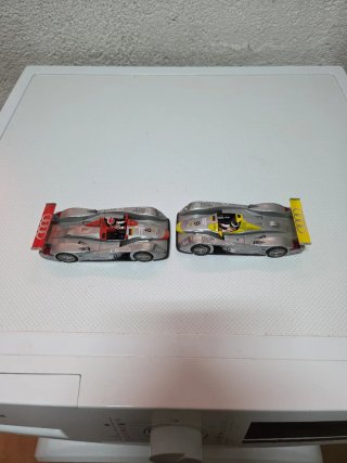 Scalextric 2 Audi R8
