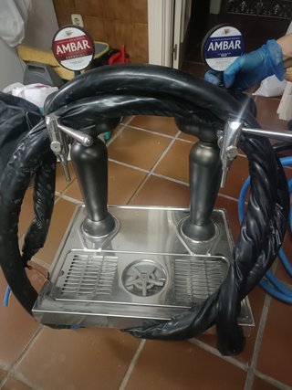 Grifo doble cerveza con serpentín y regulador