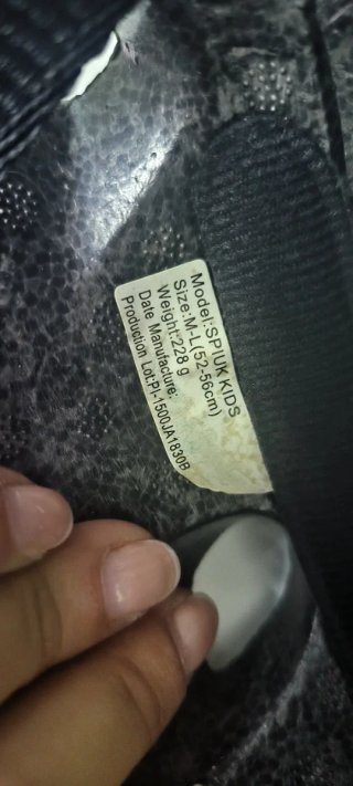 Casco infantil Spiuk con diseño de animales