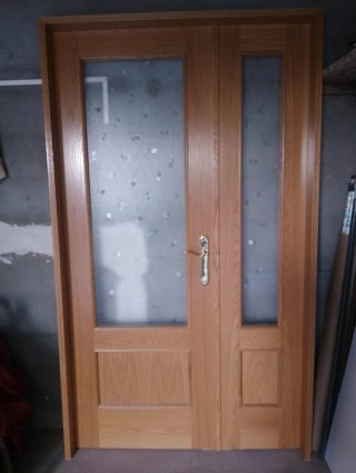Puertas de roble con marcos