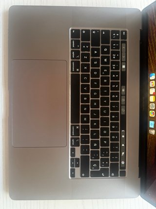 MacBook Pro 16" 2019 i7 / 16GB / 512GB SSD