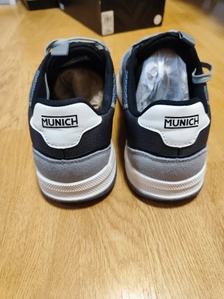 Zapatillas Munich Grises