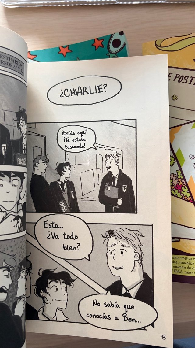 Heartstopper del volumen 1 al 4. + 2 postales