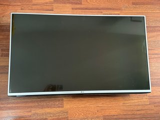 Televisor LG Negro y Plateado 45 pulgadas