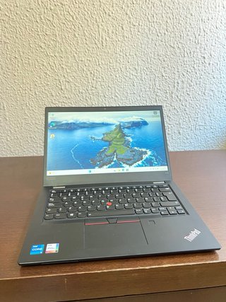 Ordenador portátil lenovo Thinkpad i5  11 GENERACI