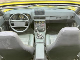 1983 Porsche 944 Cabrio Bieber Único
