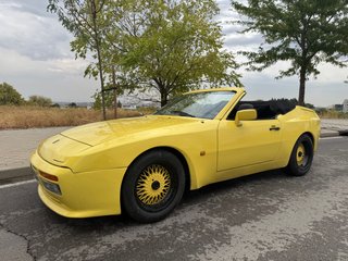 1983 Porsche 944 Cabrio Bieber Único