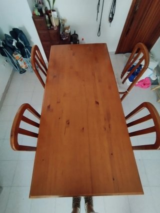 Mesa comedor madera + 4 sillas