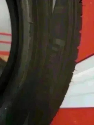 225 55 R18 98V Pirelli - 1 neumático +95%