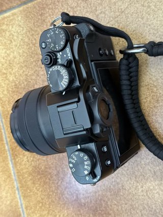 Vendo Fujifilm X-T30 + obiettivo