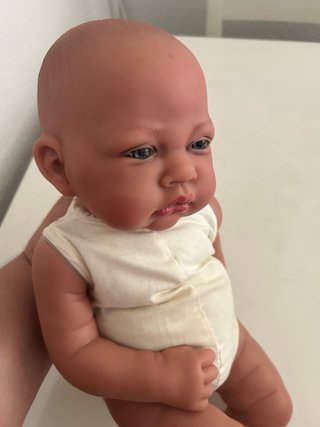 Muñeco bebé realista