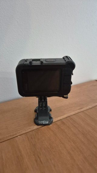 GoPro Hero 12 + Media Mod y Soporte