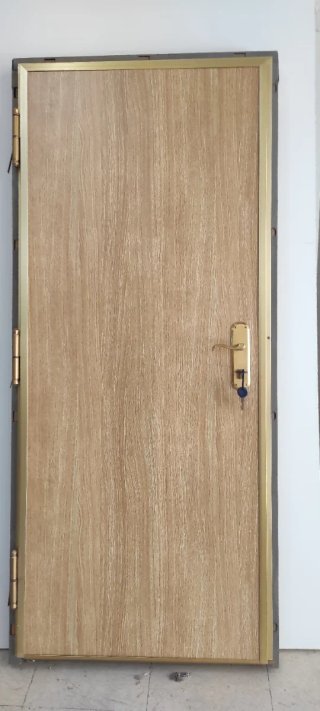 Puerta Acorazada Sapelly-Roble 203x82.5 Dcha