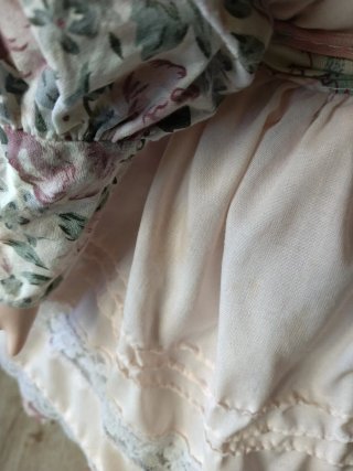 Muñeca Porcelana Vintage Vestido Floral