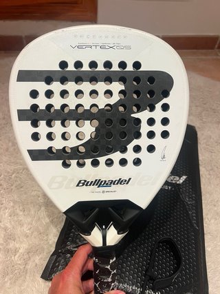 Pala de pádel Bullpadel Vertex 05