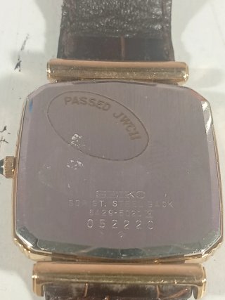 Reloj Seiko Quartz Vintage Dorado