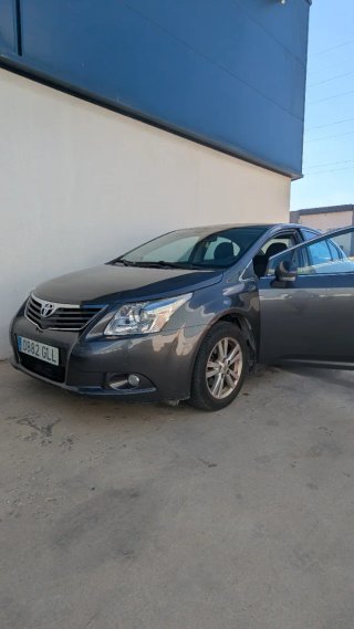 Toyota Avensis 2009