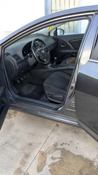Toyota Avensis 2009