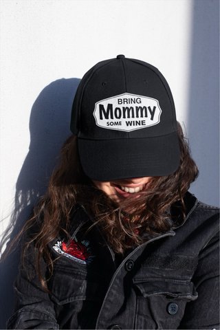 Chapéu Bring Mommy Some Wine