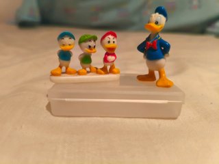 Figuras Pato Donald y sobrinos
